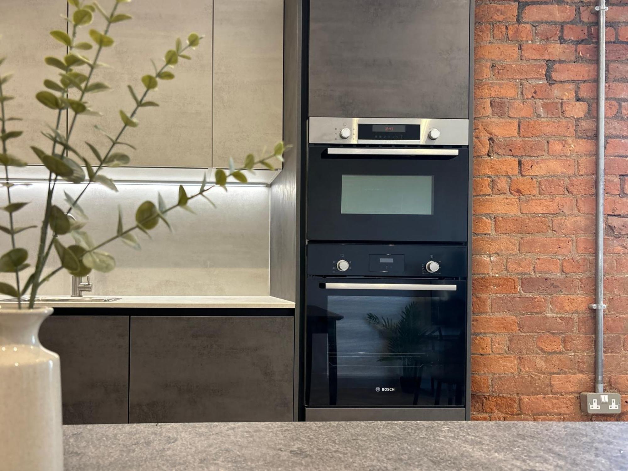 Manchester Apt, Free Parking, Business, Couples & Families Exterior foto