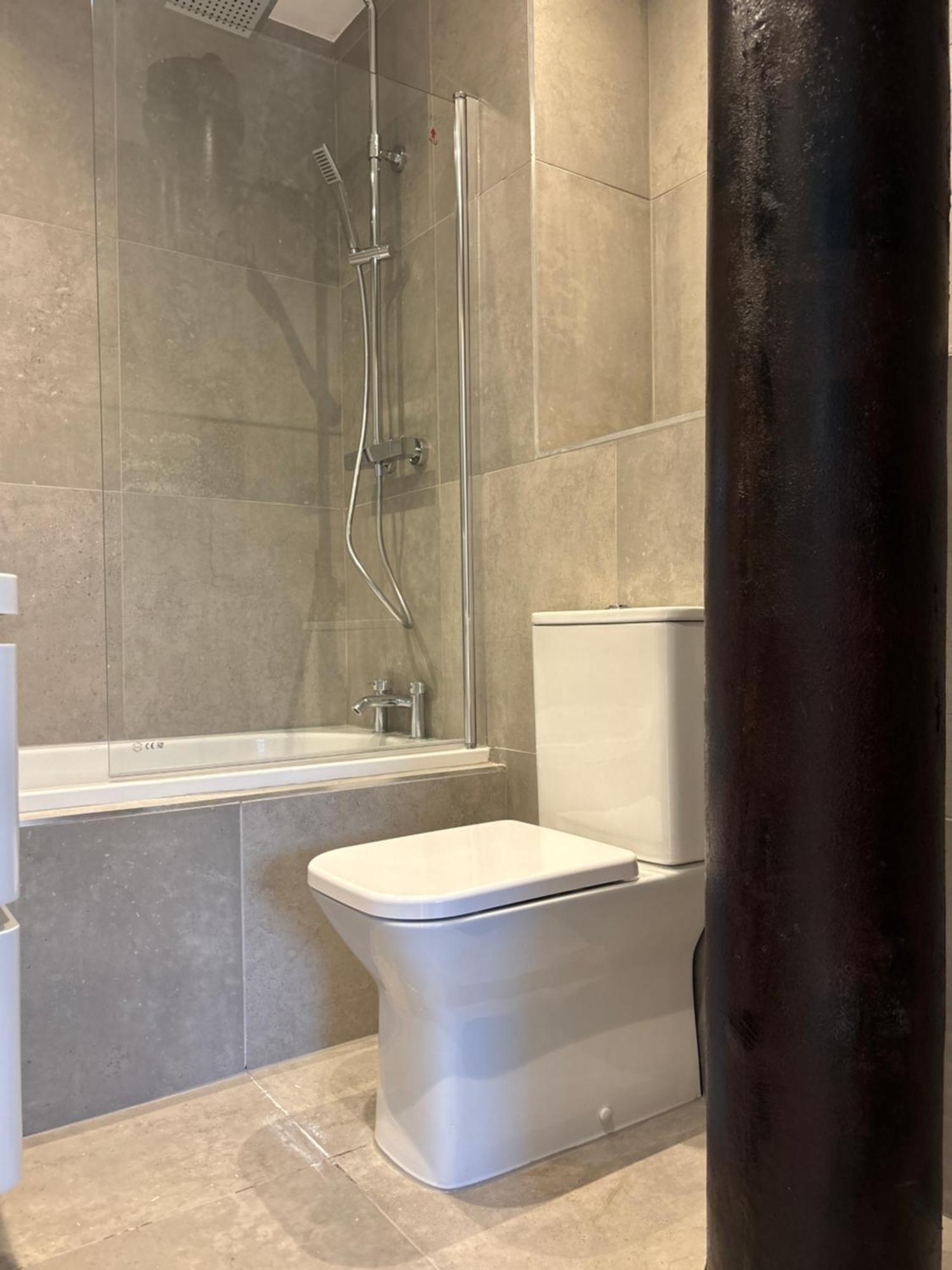 Manchester Apt, Free Parking, Business, Couples & Families Exterior foto