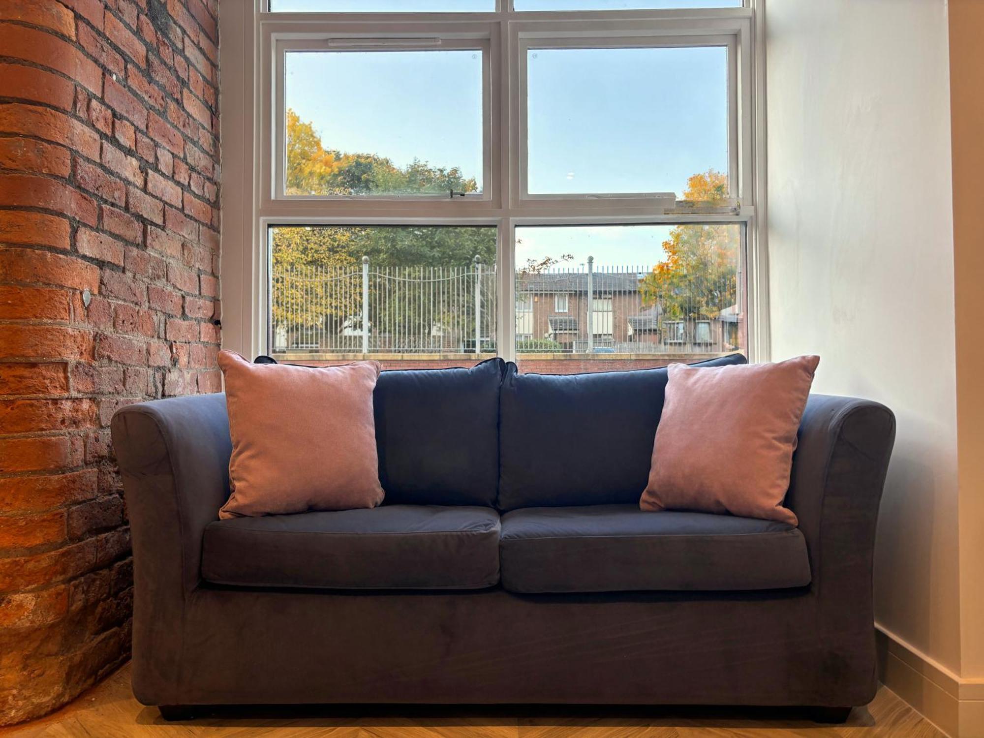 Manchester Apt, Free Parking, Business, Couples & Families Exterior foto
